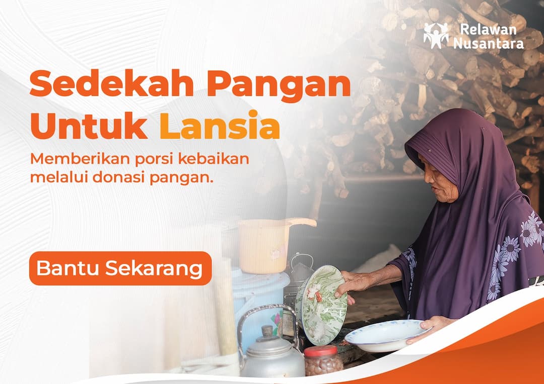 Sedekah Pangan untuk Lansia di Pelosok