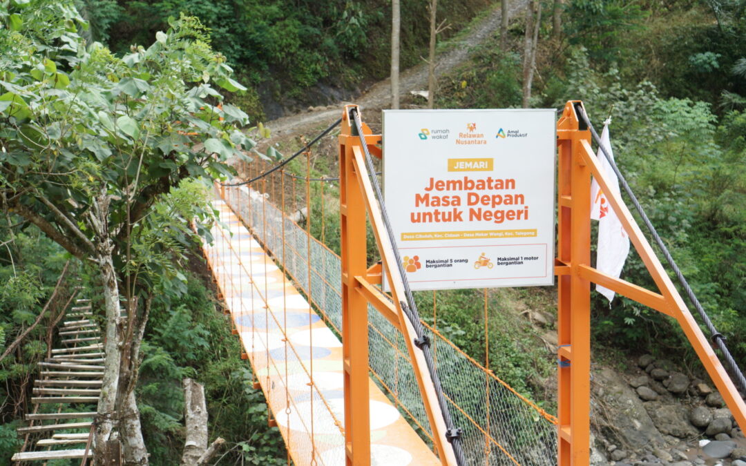 Peresmian Jembatan Sarongge, Menghubungkan Desa Cibuluh dan Desa Mekarwangi