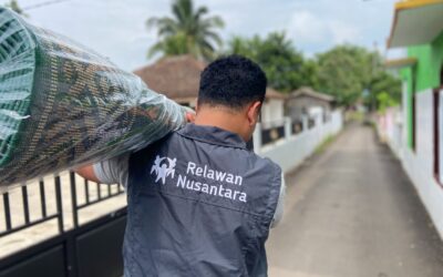 Relawan Nusantara Salurkan Perlengkapan Ibadah untuk Masjid Nur-Saadah di Cianjur.