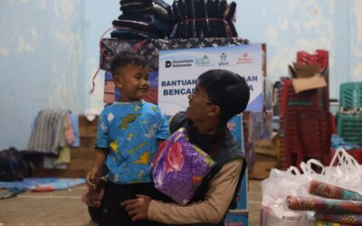 Menyalakan Kembali Harapan: YBM PLN EPI dan Relawan Nusantara Salurkan Bantuan untuk Penyintas Banjir dan Longsor di Kabupaten Agam