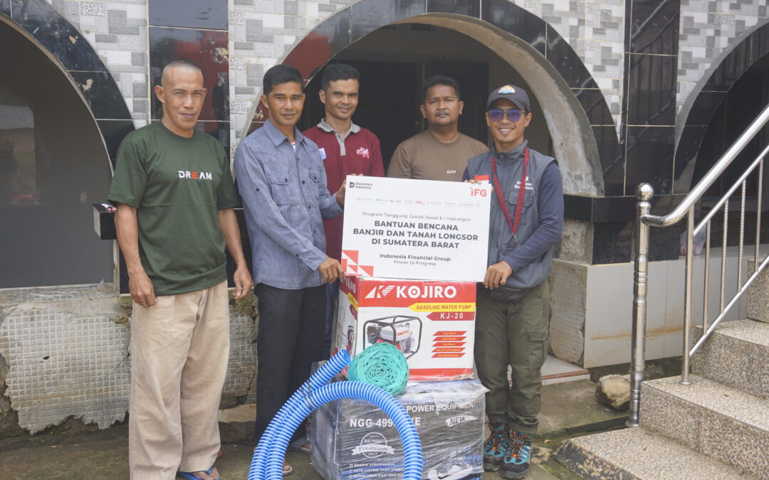 Langkah Bersama untuk Pemulihan: IFG dan Relawan Nusantara Salurkan Bantuan Kemanusiaan di Sumatera Barat