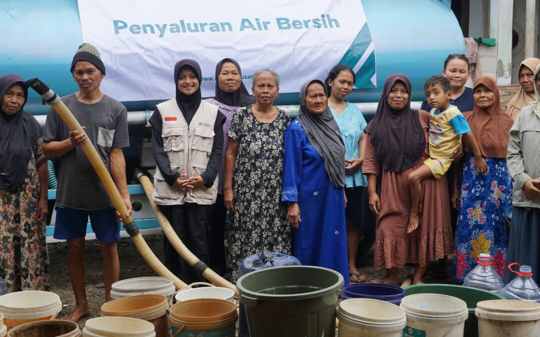 Bantuan Air Bersih untuk Pandeglang: 20.000 Liter Air Mengalir bagi Warga Terdampak Kekeringan