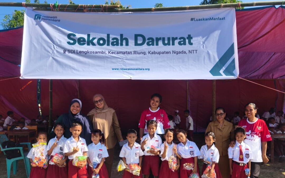 Sekolah Darurat SDI Lengkosambi Berdiri, Relawan Nusantara Bantu Anak-Anak NTT Tetap Belajar